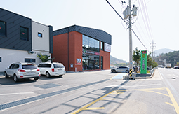 메밀빛 초계국수·막국수·양평해장국 돌산본점 외부 전경